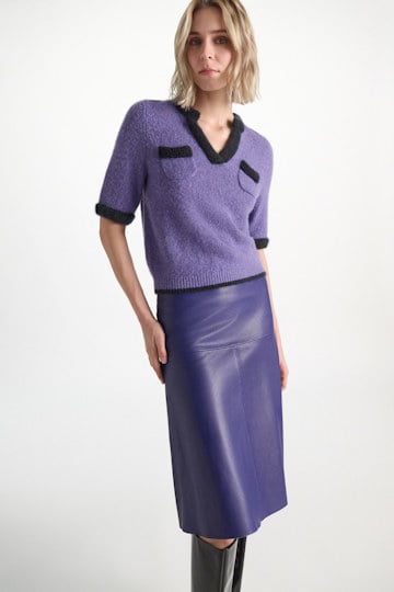 Dorothee Schumacher Half-sleeve cashmere top violet Model Detail View