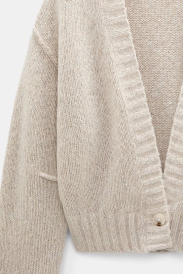 Dorothee Schumacher Deep V cashmere cardigan pearl mouliné Product Detail View