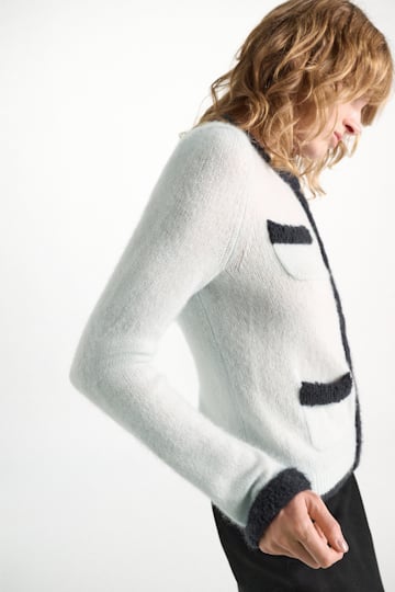 Dorothee Schumacher Cashmere cardigan-look pullover mint Model Detail View