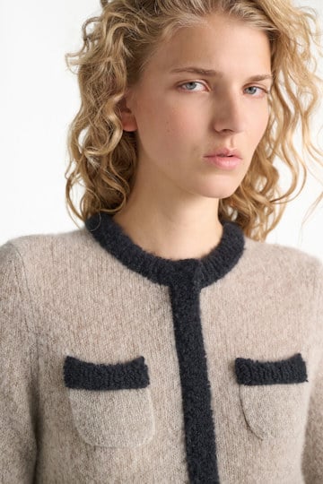 Dorothee Schumacher Cashmere cardigan-look pullover flash light Model Detail View