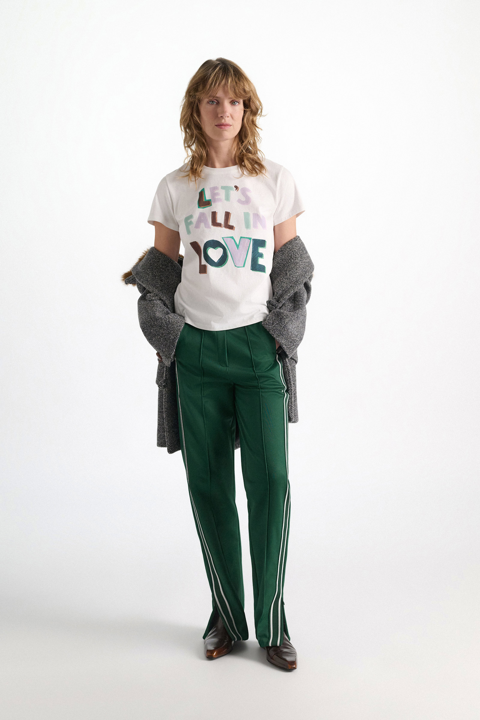 Dorothee Schumacher LET'S FALL IN LOVE T-Shirt camellia white Model Detail View