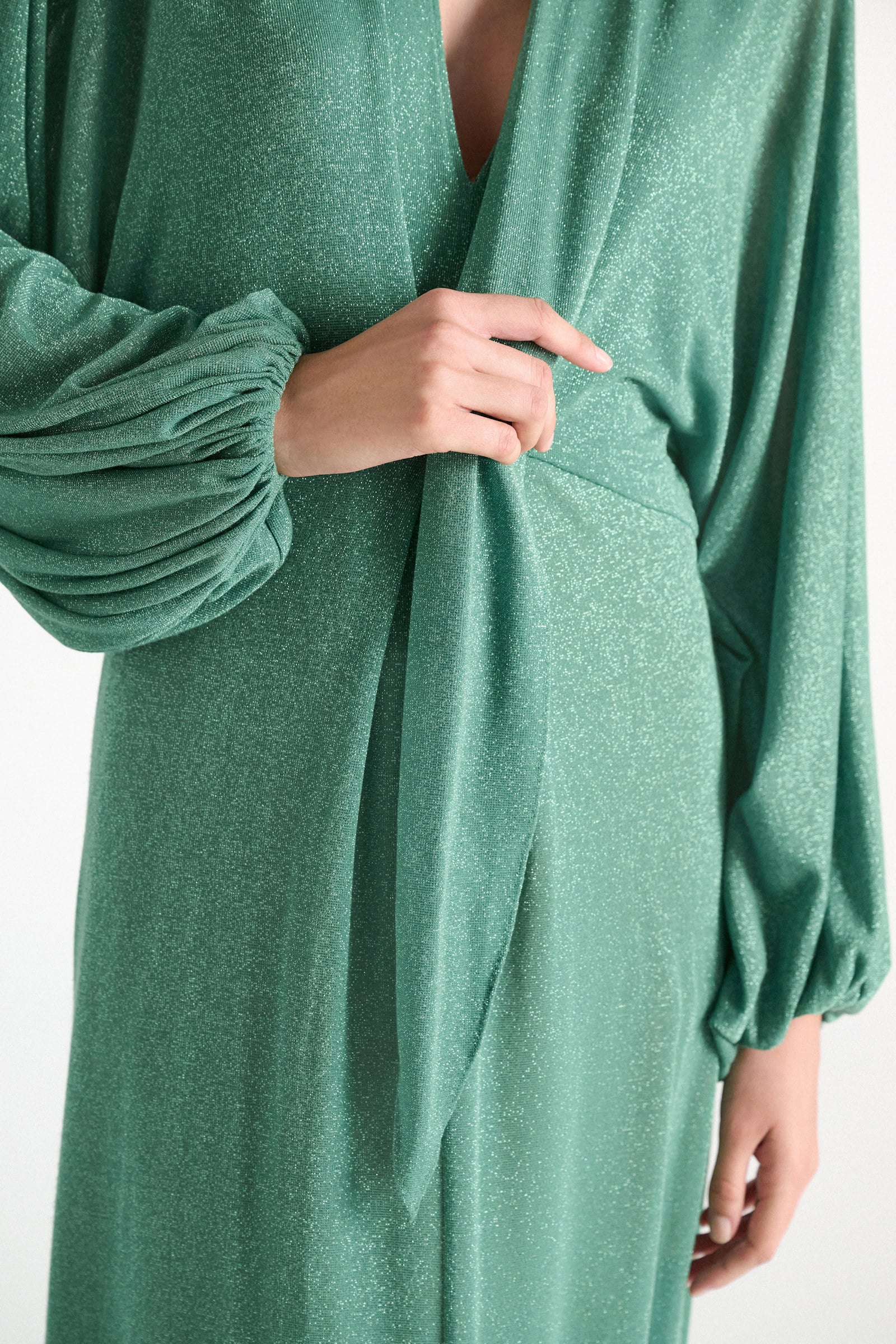 Dorothee Schumacher Bodenlanges Kleid aus Lurex-Jersey emerald Model Detail View