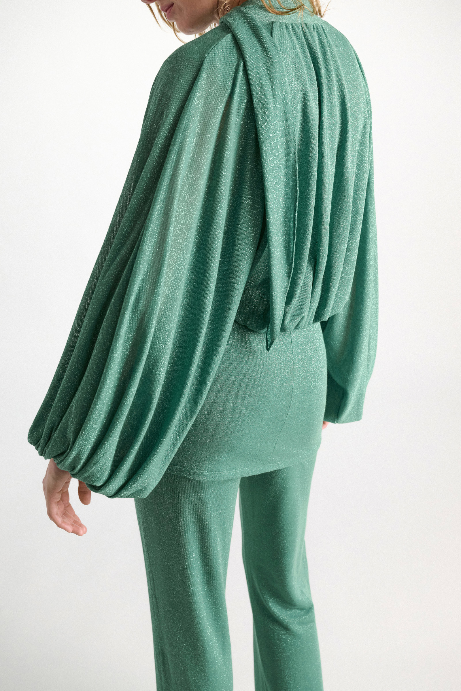 Dorothee Schumacher Tunika-Bluse aus Lurex-Jersey emerald Model Detail View
