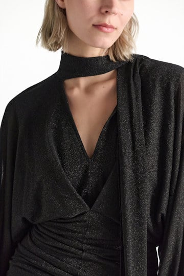 Dorothee Schumacher Tunika-Bluse aus Lurex-Jersey vinyl black Model Detail View
