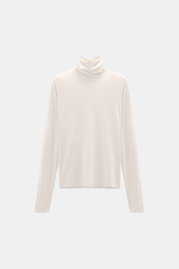 Dorothee Schumacher Glänzender Rollkragen mit langem Arm canvas white