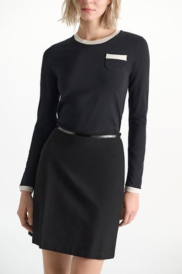 Dorothee Schumacher Longsleeve mit Kontrastbündchen vinyl black Model Detail View
