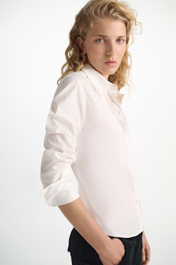 Dorothee Schumacher Cropped Bluse aus Stretch-Popeline pure white