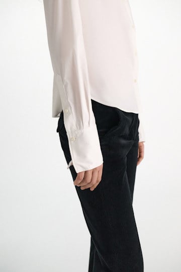 Dorothee Schumacher Cropped poplin blouse pure white Model Detail View