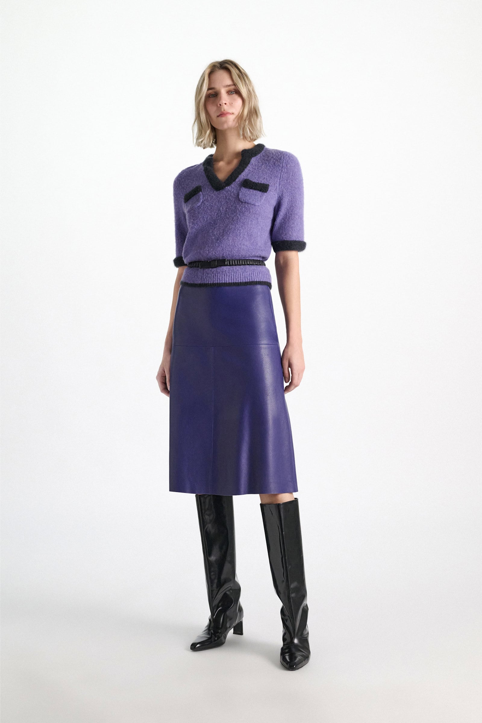 Dorothee Schumacher Leather skirt violet Model Detail View