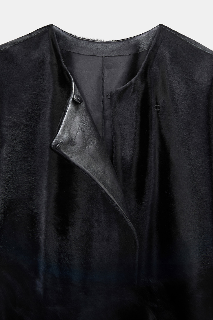 Dorothee Schumacher Fellmantel vinyl black Product Detail View