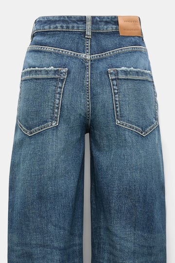 Dorothee Schumacher Wide barrel leg jeans denim blue Product Detail View