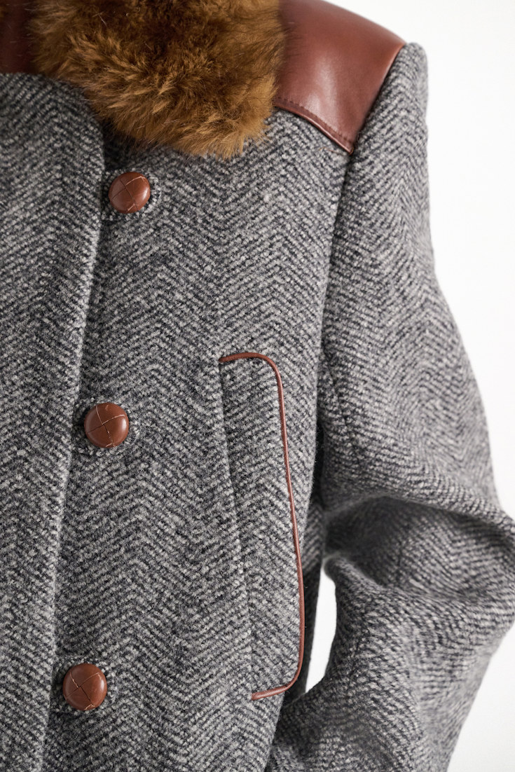 Dorothee Schumacher Virgin wool herringbone coat stereo grey herringbone Model Detail View