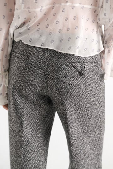 Dorothee Schumacher Virgin wool herringbone pants stereo grey herringbone Model Detail View