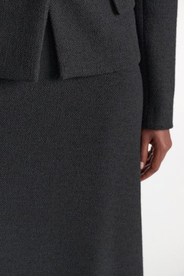 Dorothee Schumacher Bouclé skirt vinyl black Model Detail View