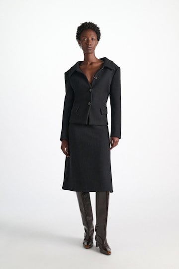 Dorothee Schumacher Bouclé blazer vinyl black Model Detail View