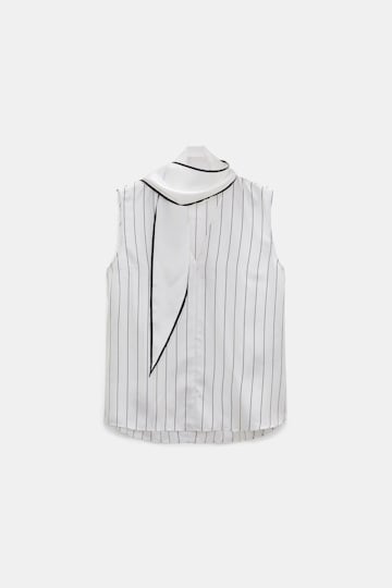 Dorothee Schumacher Ärmellose Bluse aus bedrucktem Seidentwill strip black Product Front View