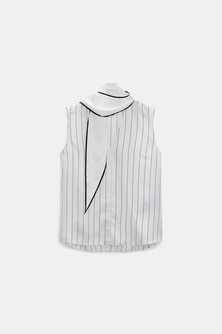 Dorothee Schumacher Ärmellose Bluse aus bedrucktem Seidentwill strip black Product Front View