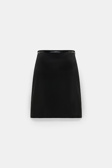 Dorothee Schumacher Punto Milano skirt with patent details vinyl black Product Front View