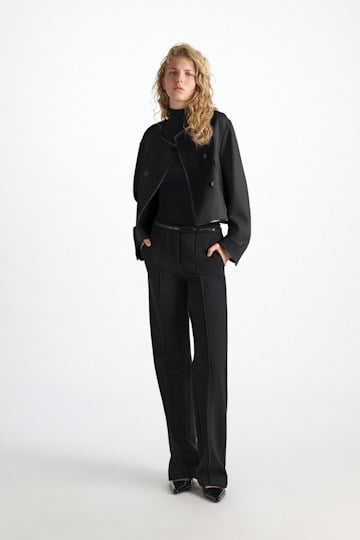 Dorothee Schumacher Wide leg pants in Punto Milano with patent vinyl black Model Front View