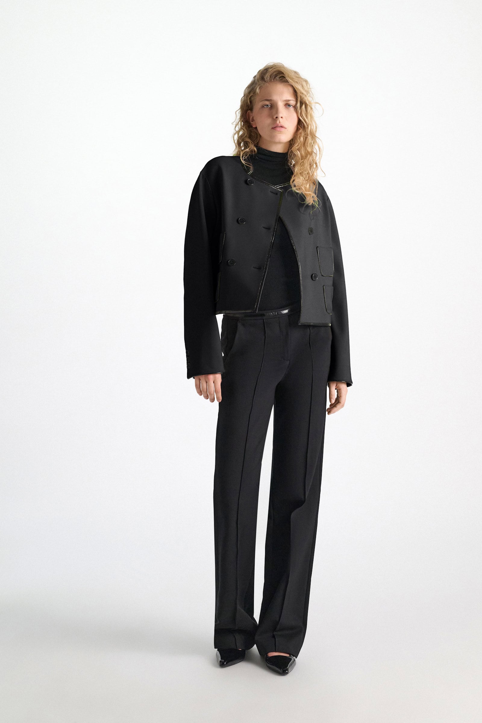 Dorothee Schumacher Cropped jacket in Punto Milano with patent vinyl black Model Front View