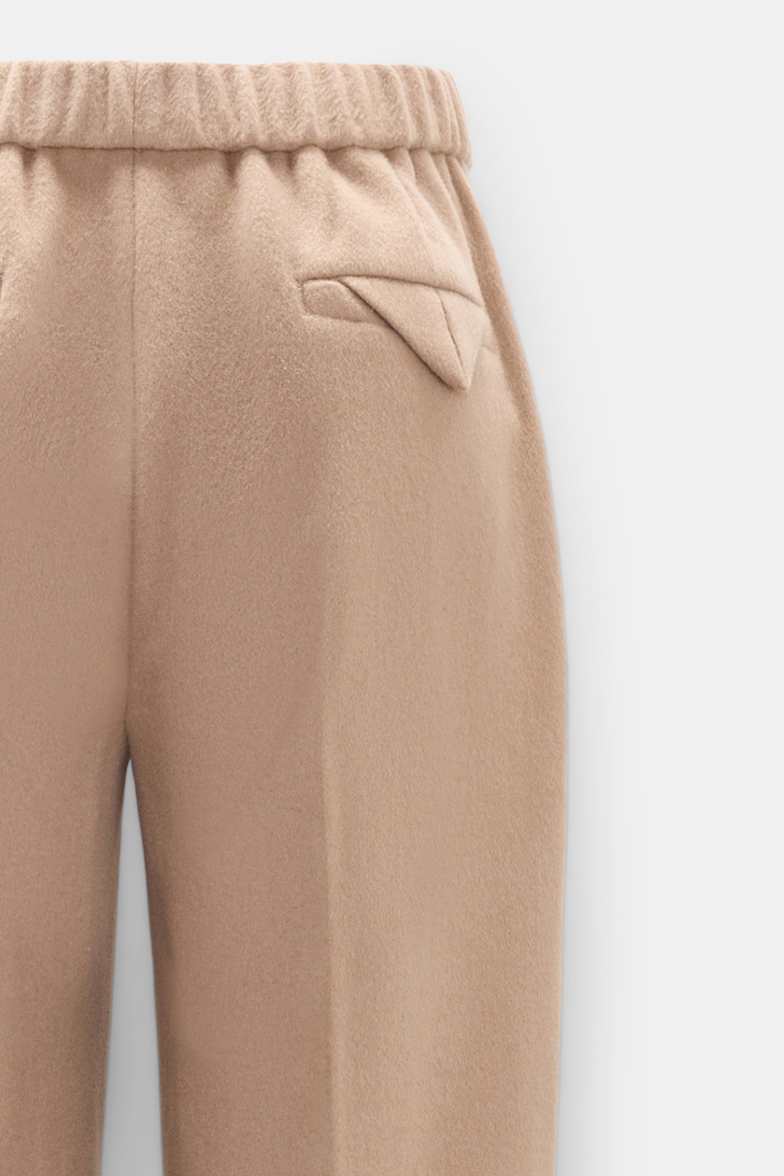 Dorothee Schumacher Trainingshose mit weitem Bein aus gebürsteter Wolle almond Product Detail View