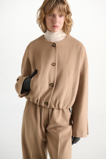 Dorothee Schumacher Blouson jacket in brushed wool almond Model Detail View