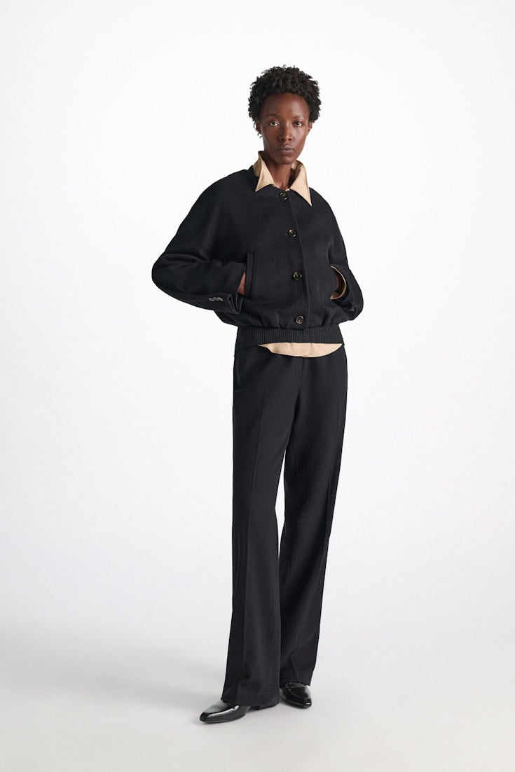 Dorothee Schumacher Blouson aus gebürsteter Wolle vinyl black Model Front View