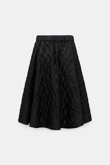 Dorothee Schumacher Quilted skirt in Japanese satin vinyl black Product Detail View
