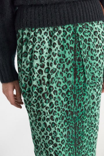 Dorothee Schumacher Leopard print midi skirt leo placed green Model Detail View