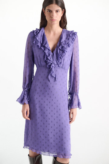 Dorothee Schumacher Kleid aus Seiden-Crêpe-Chiffon violet Model Detail View
