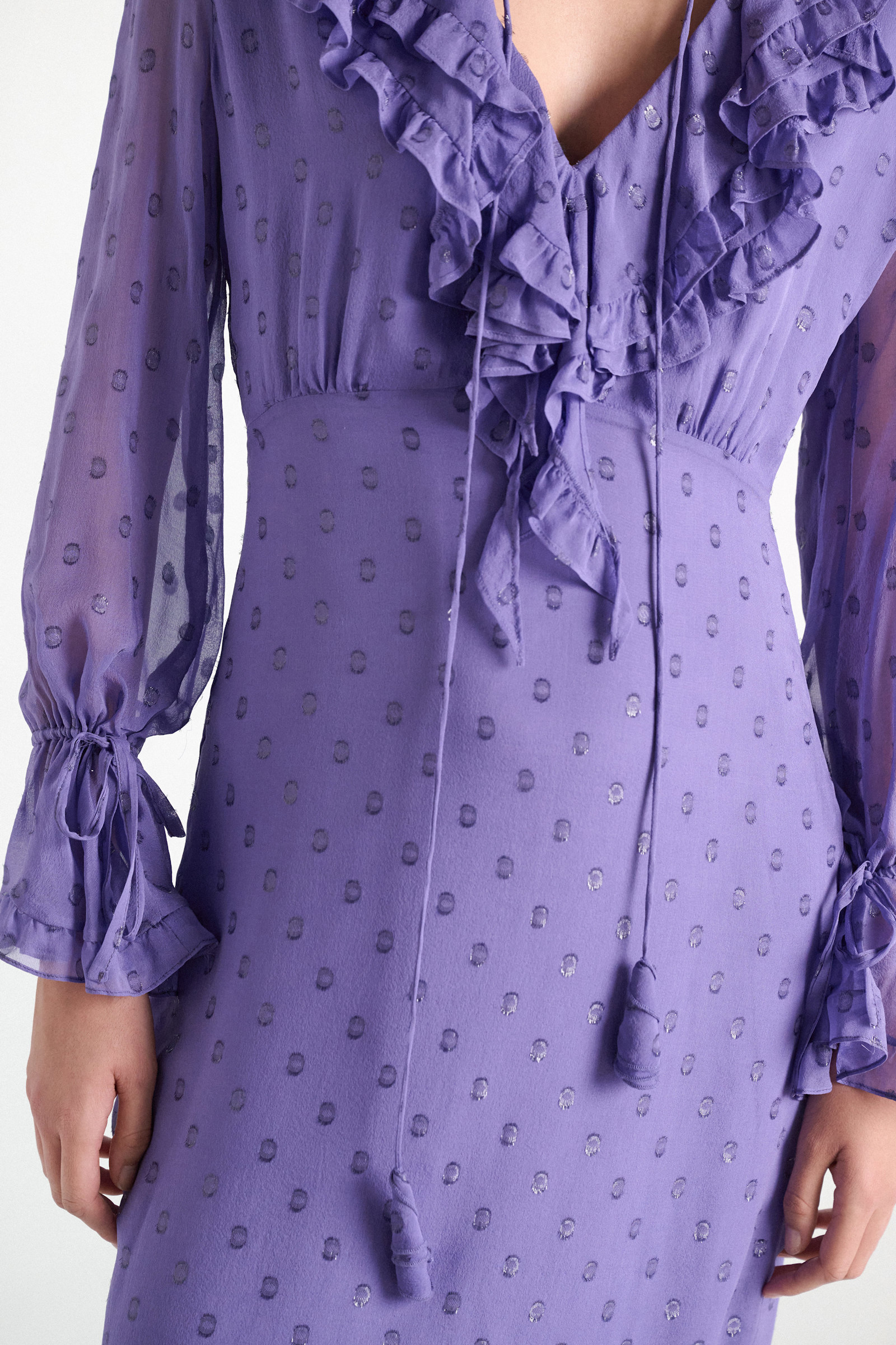 Dorothee Schumacher Kleid aus Seiden-Crêpe-Chiffon violet Model Detail View