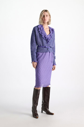 Dorothee Schumacher Shimmering silk georgette midi skirt violet Model Front View