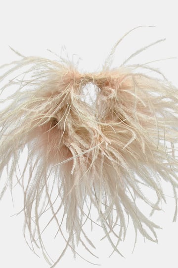 Dorothee Schumacher Ostrich feather cuffs almond Product Detail View