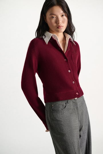 Dorothee Schumacher Fluffy Cardigan mit Hemdkragen dark burgundy