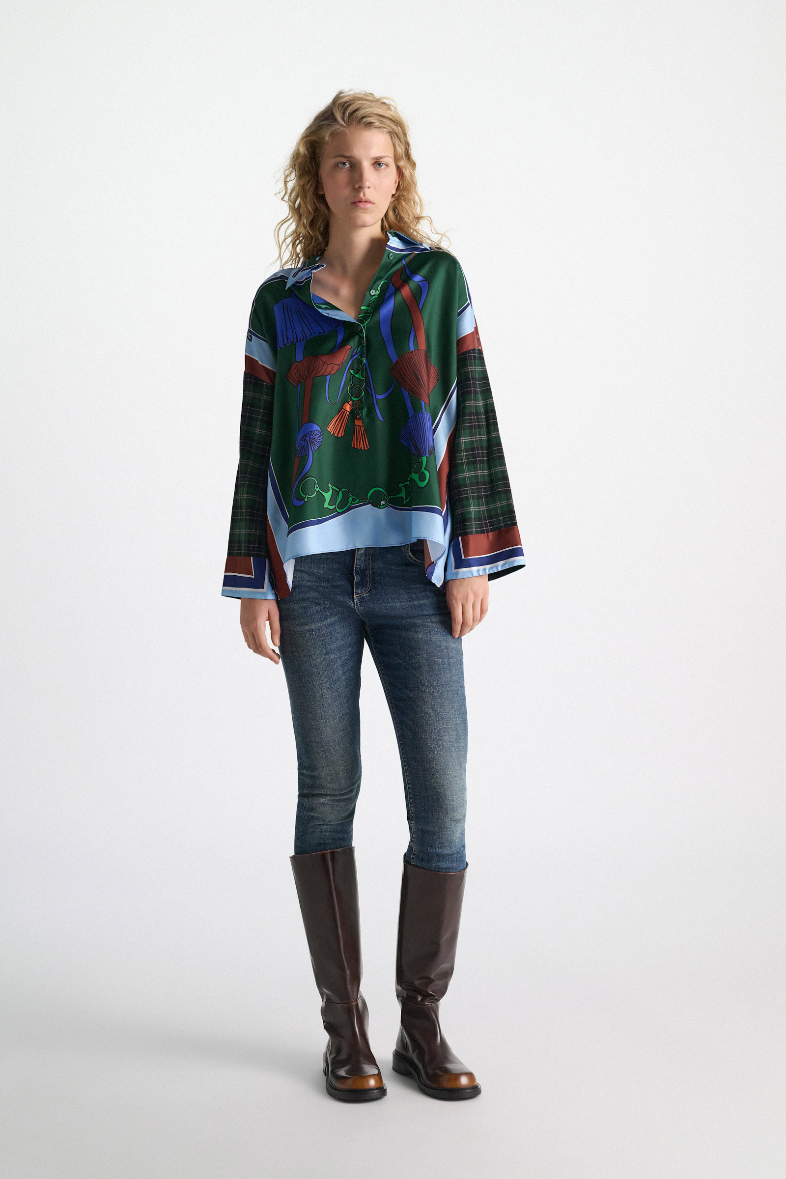 Dorothee Schumacher Oversized mixed print silk twill blouse fungus green Model Detail View