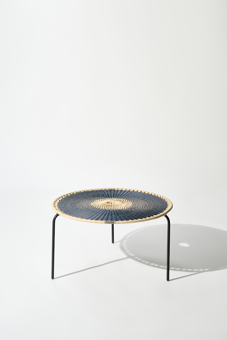 Dorothee Schumacher HANDWOVEN LARGE COFFEE TABLE dark blue beige mix
