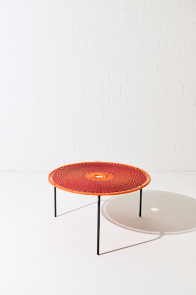 Dorothee Schumacher Handwoven large coffee table rojo vino naranja mix