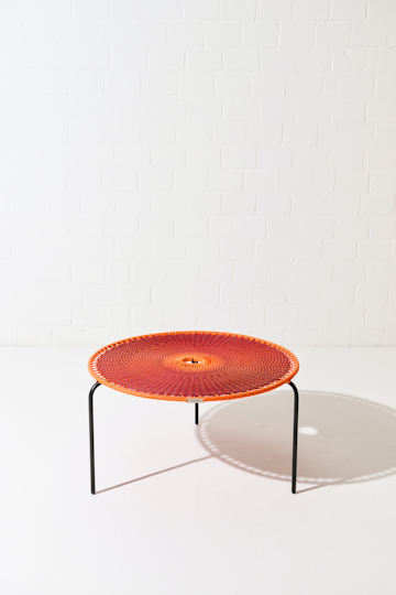 Dorothee Schumacher Handwoven large coffee table rojo vino naranja mix