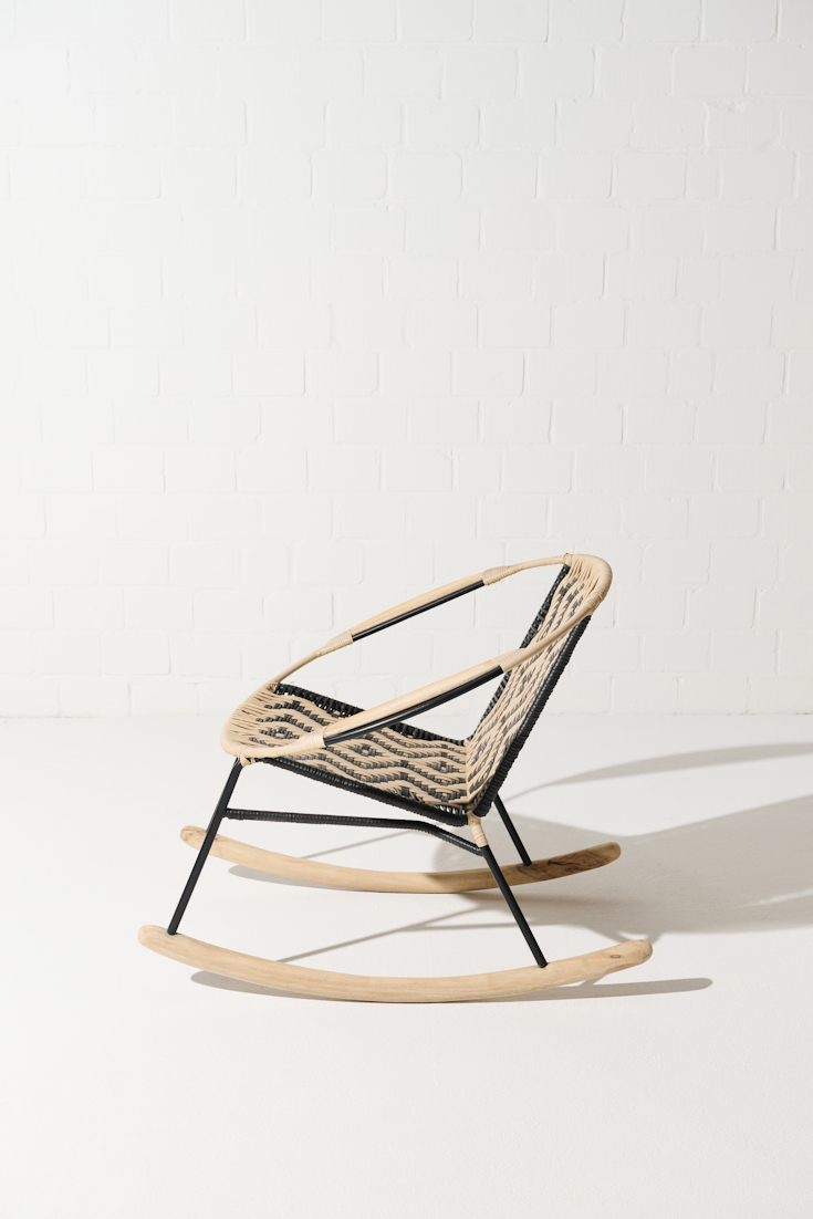 FURNITURE - Chair
