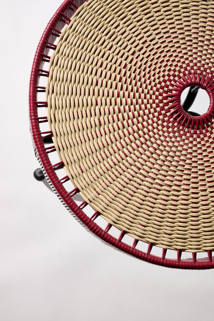 Dorothee Schumacher Handwoven dinner table rojo vino beige mix