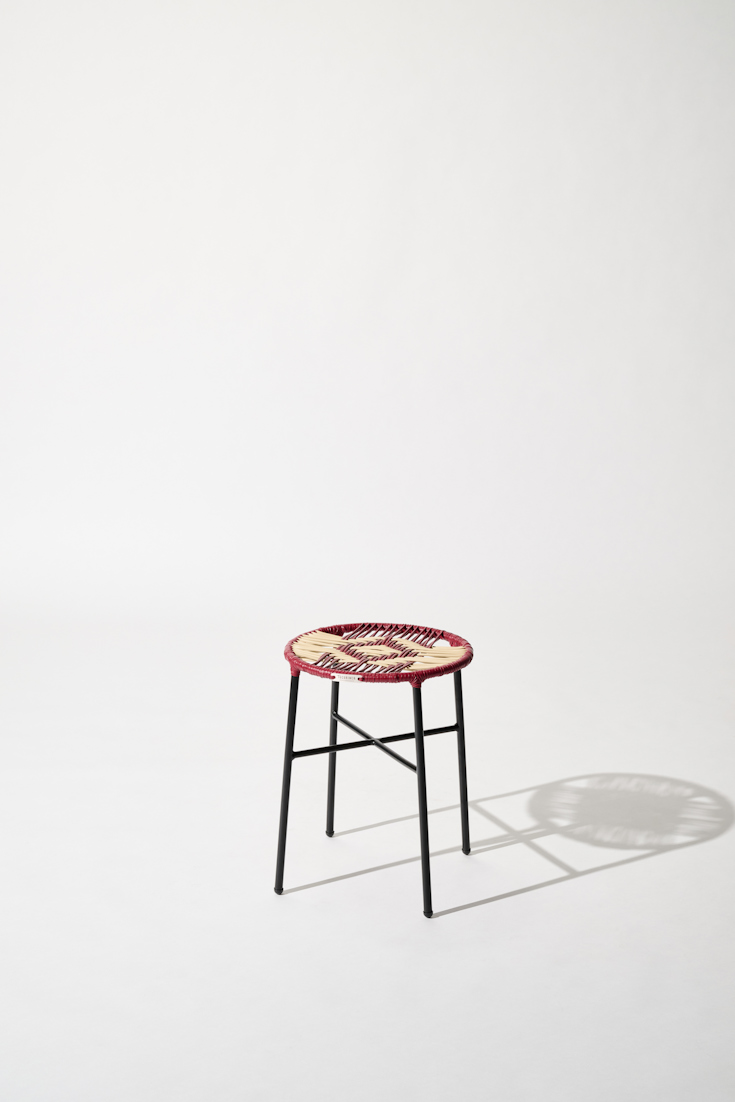 Dorothee Schumacher Handwoven stool rojo vino beige mix