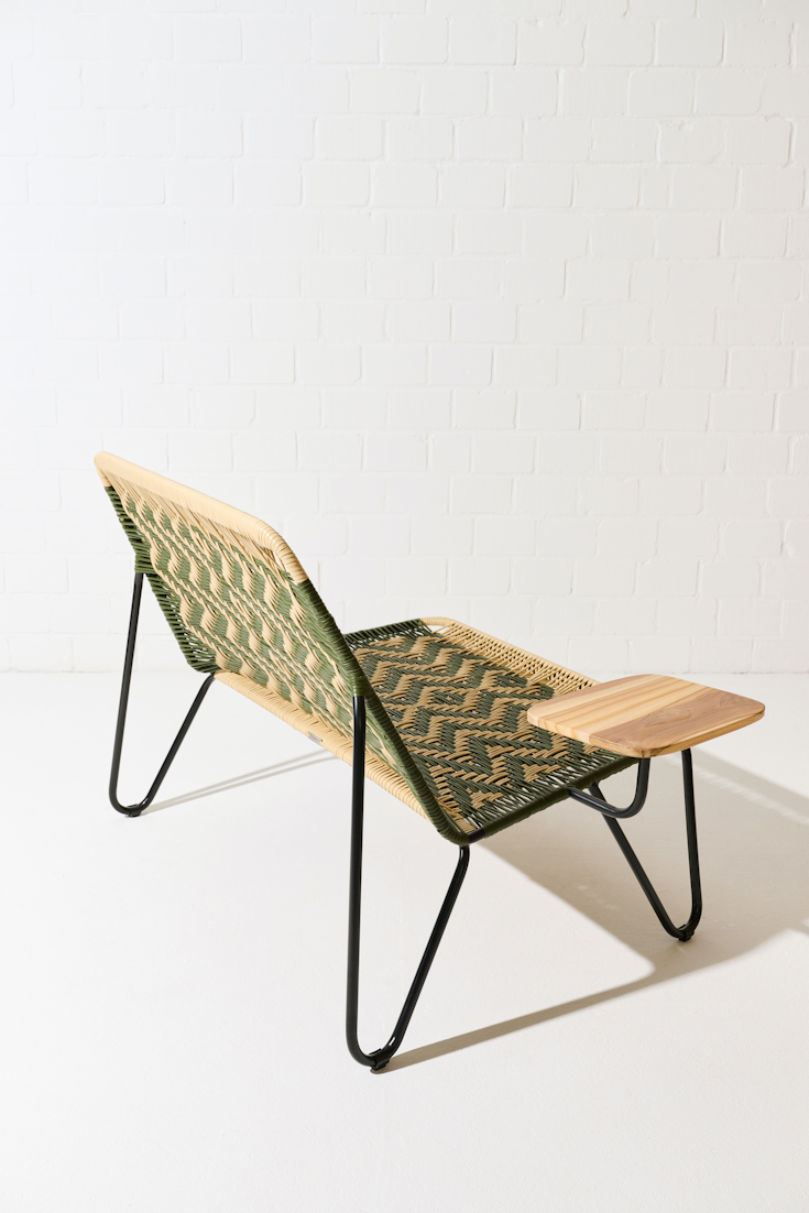 Dorothee Schumacher HANDWOVEN LOVE SEAT WITH WOODEN SIDE TABLE verde militar