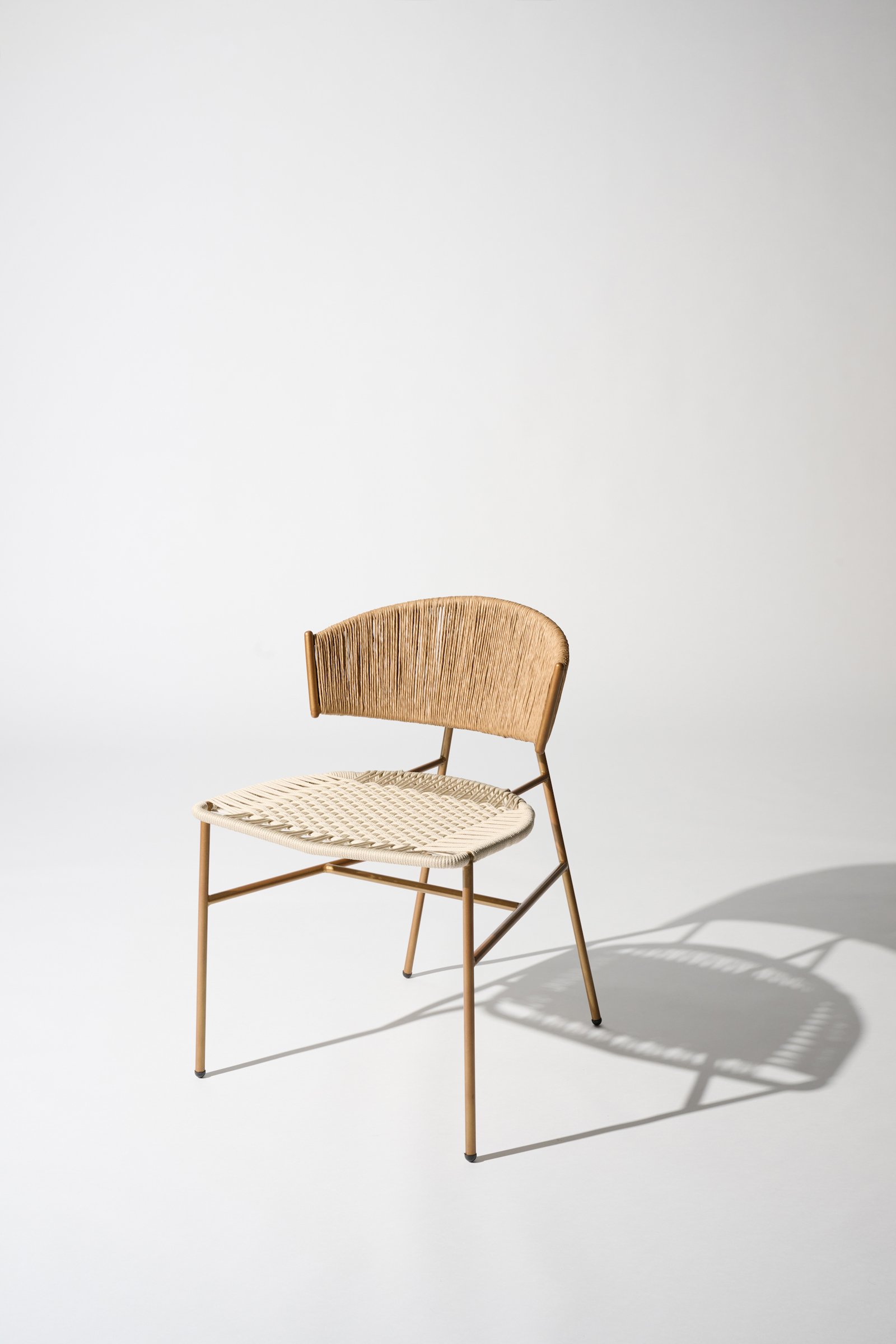 Dorothee Schumacher Hand-woven indoor chair cordon cienaguero blanco mix