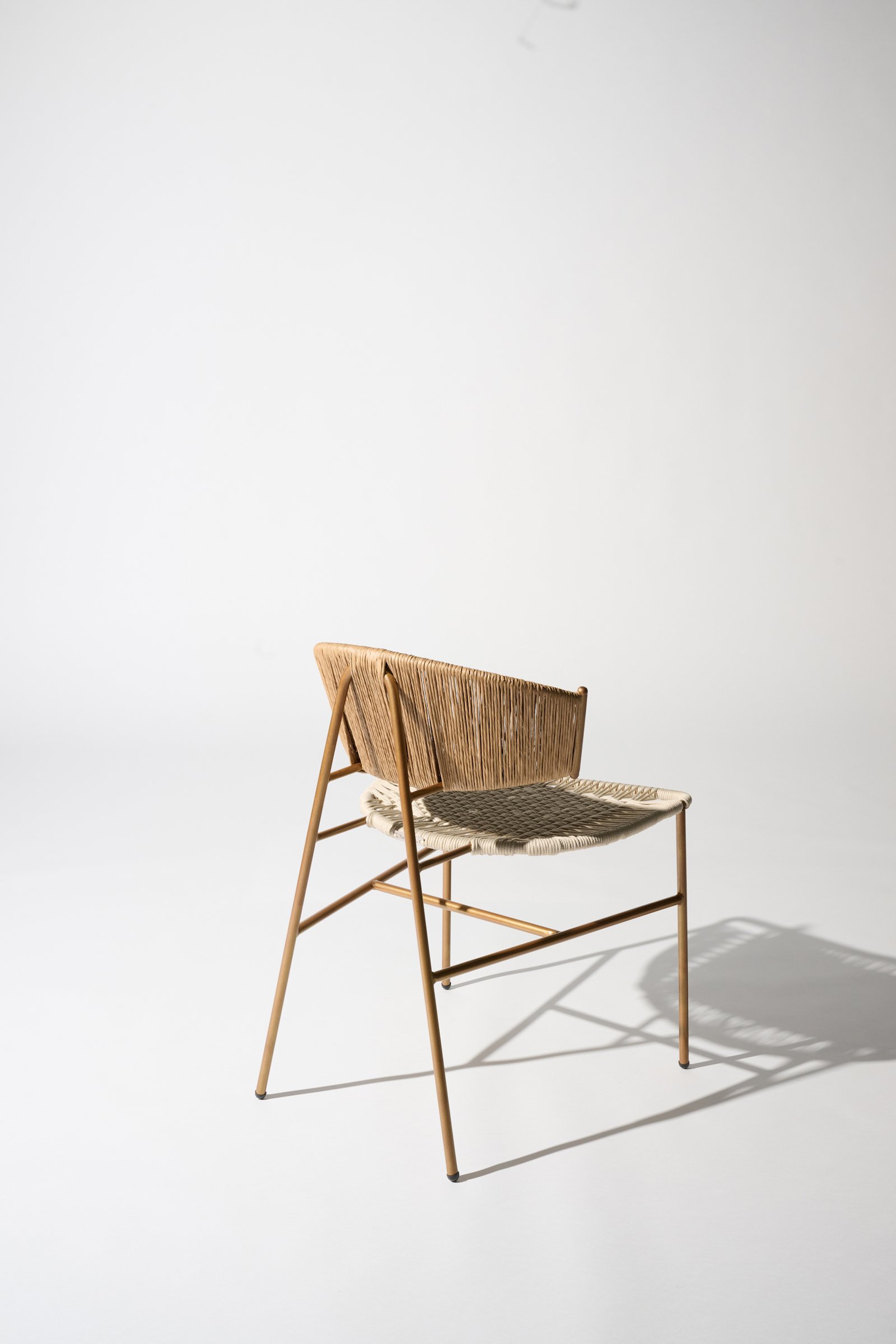 Dorothee Schumacher Hand-woven indoor chair cordon cienaguero blanco mix