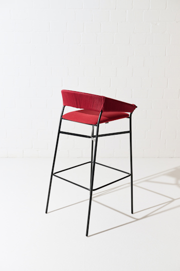 Dorothee Schumacher Hand-woven indoor bar stool with cushion rojo vino beige mix