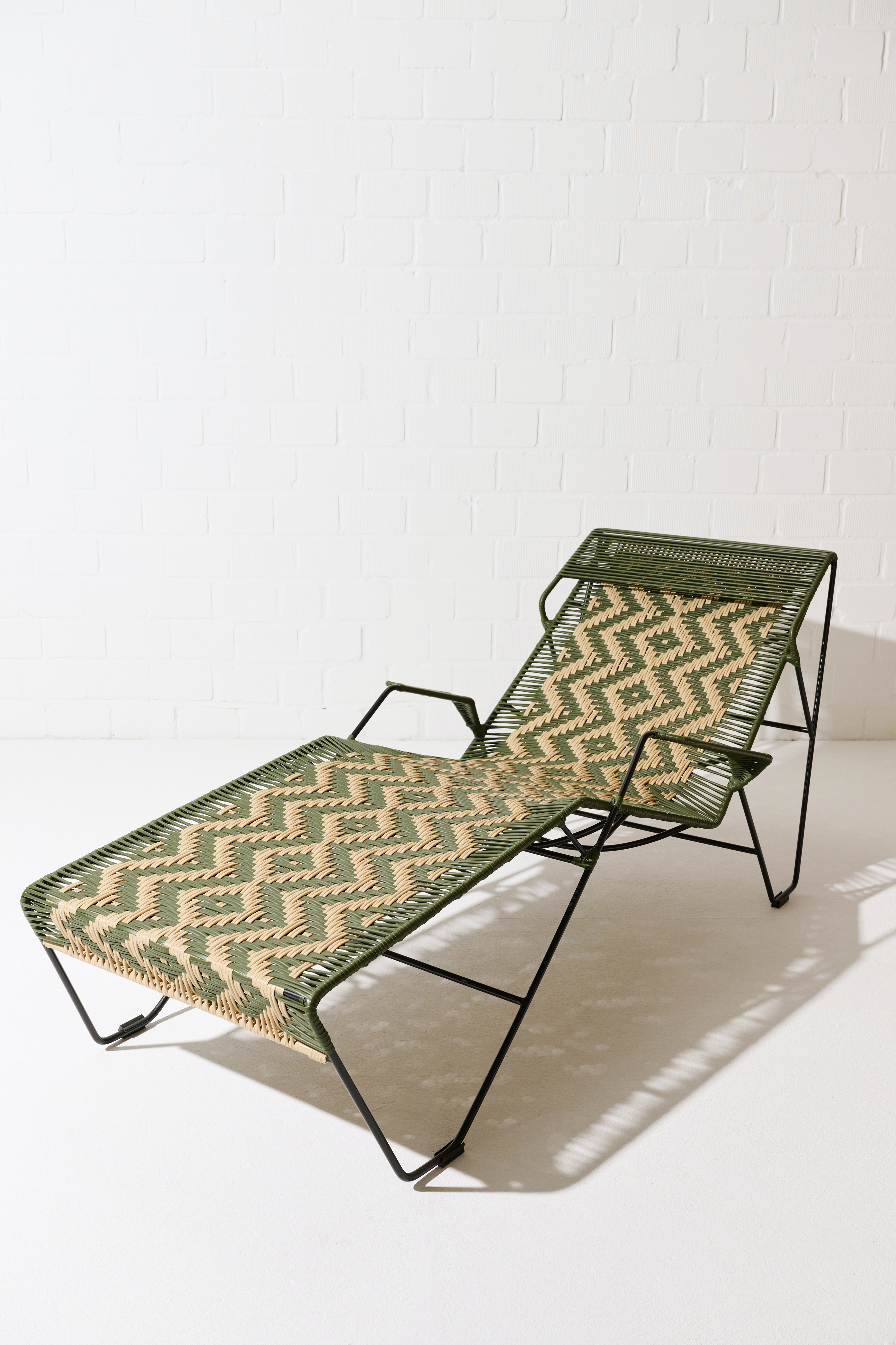 TUMBONA Sun Lounger | Dorothee Schumacher