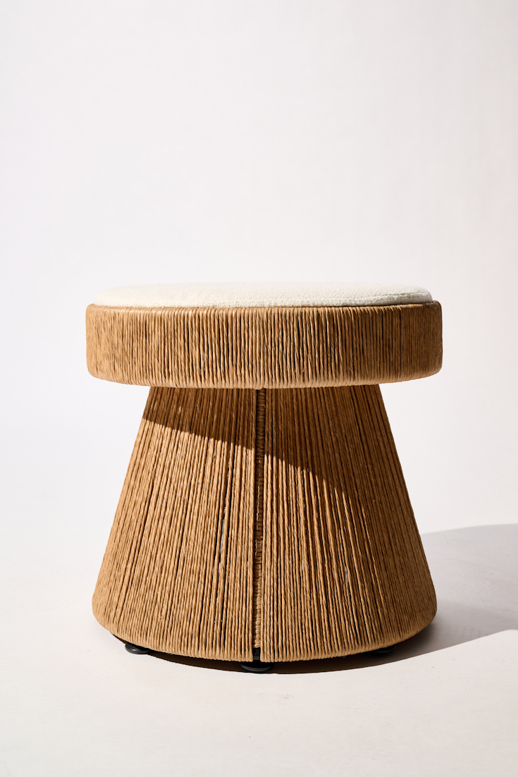 Dorothee Schumacher Handgeflochtener Hocker mit Sitzkissen cordon cienaguero blanco mix