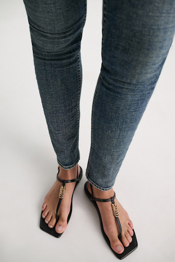 Dorothee Schumacher Sandals with signature D-rings pure black