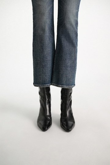 Dorothee Schumacher Bootie mit D-Ring Detail pure black