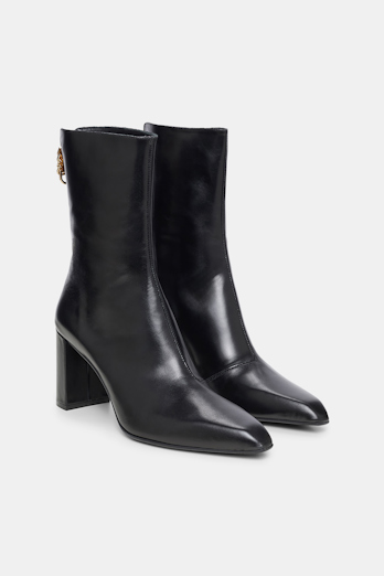 Dorothee Schumacher Ankle boots pure black